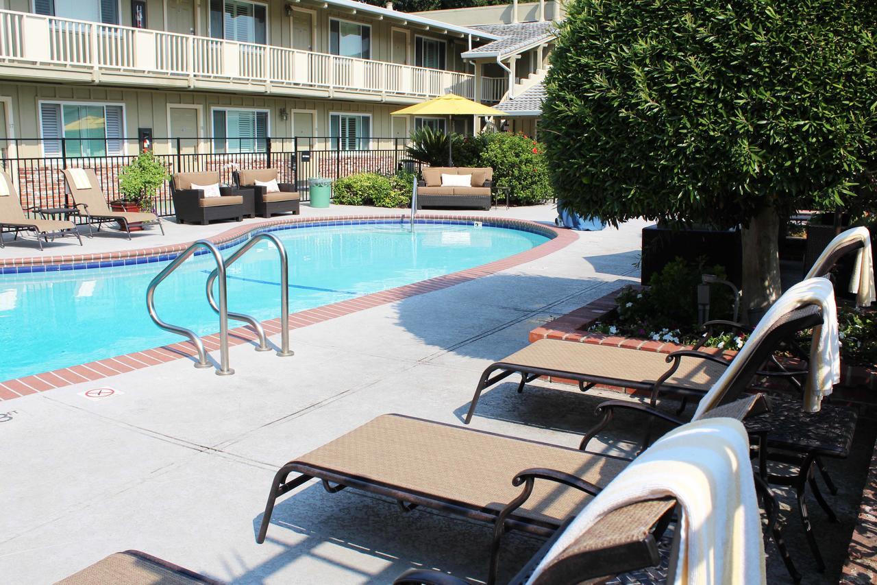 Country Inn Motel 팔로알토 외부 사진