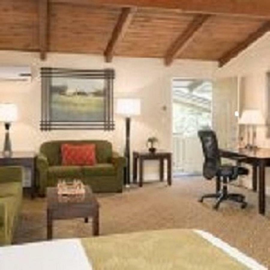 Country Inn Motel 팔로알토 외부 사진